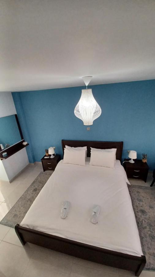 Blue Studio نيا موذانيا المظهر الخارجي الصورة